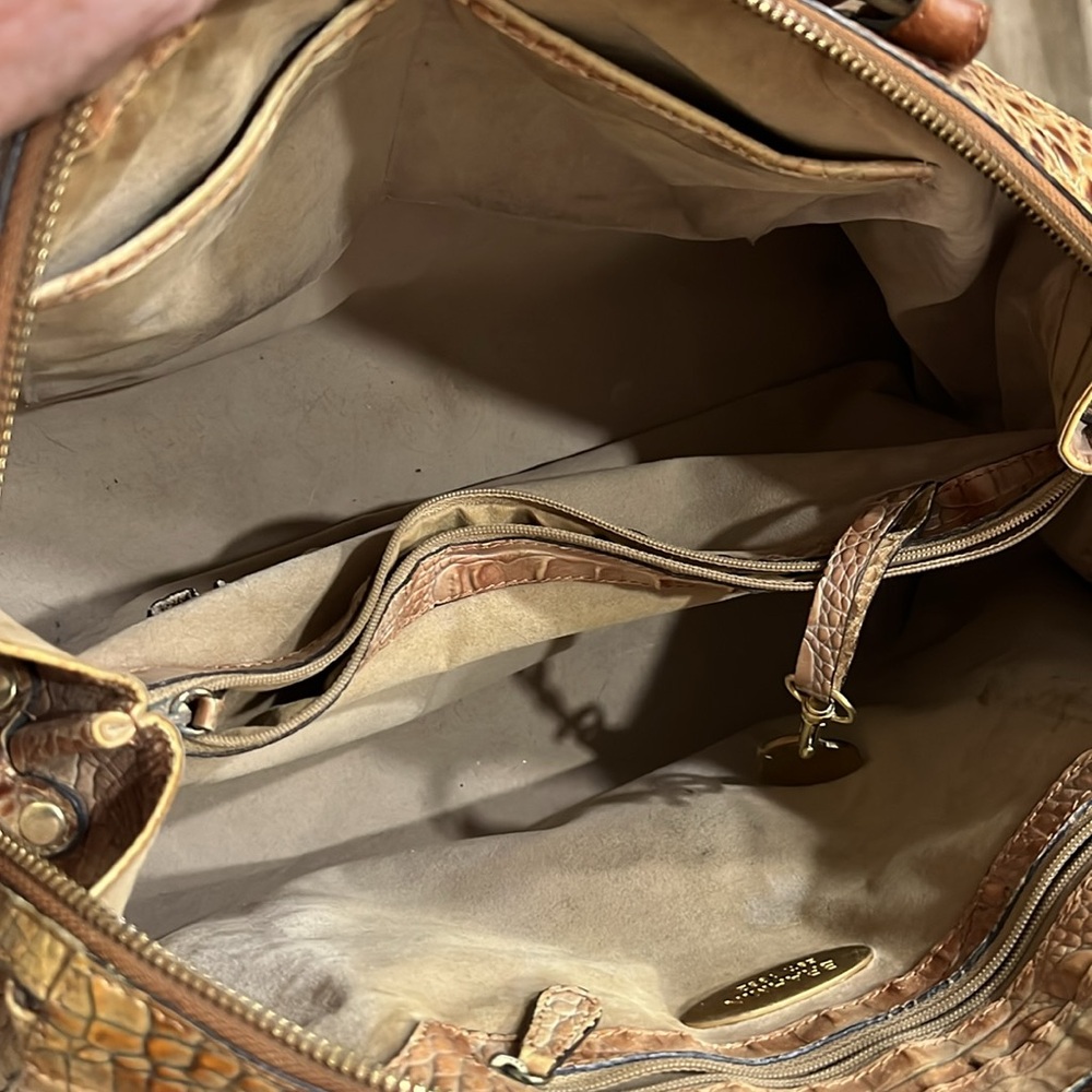 Sunday $85 - Brahmin RARE Tan Croc-Embossed/Brown Straps Women's Bag/Shoulder - Picture 11 of 14